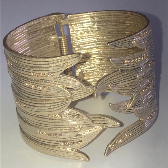 CTI Gold Tone Rhinestone Leaf Style Boho Cuff Bracelet - Picture 2 of 5